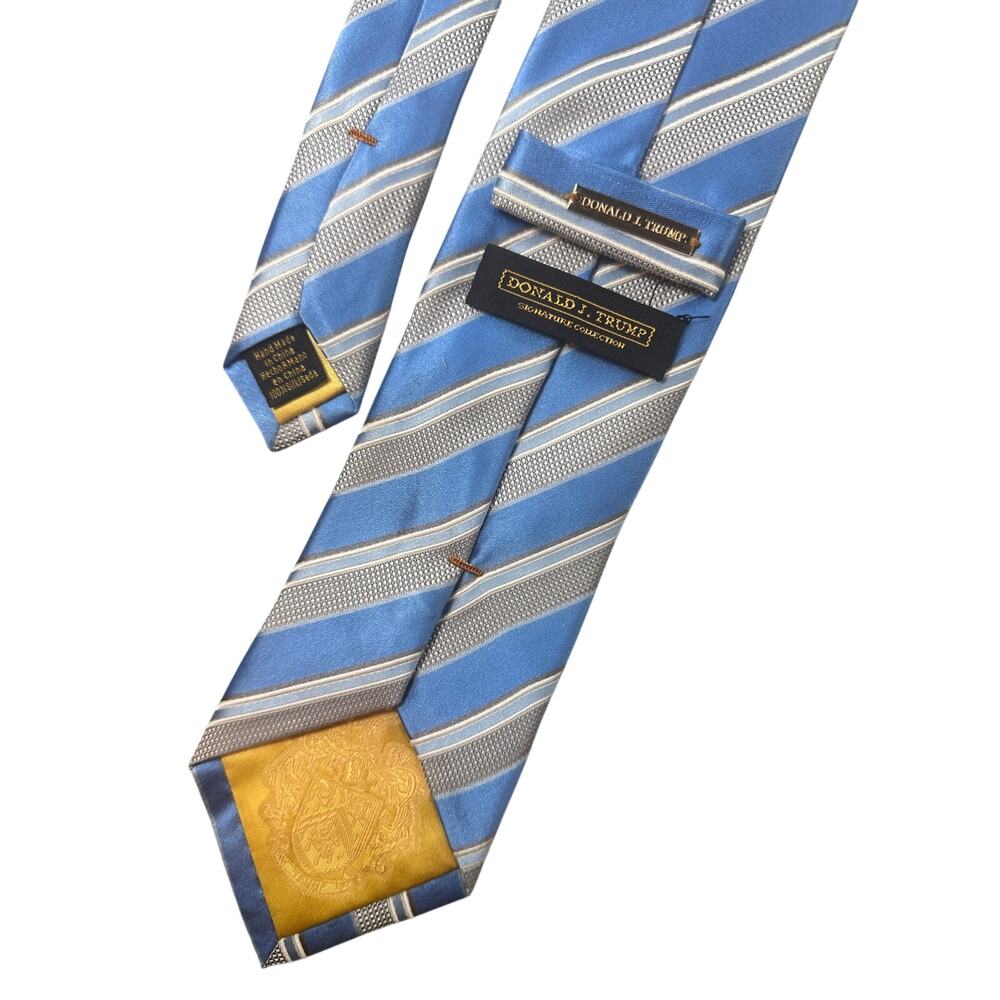 Donald J Trump Striped Necktie Silk Blue Silver Corporate Business Preppy